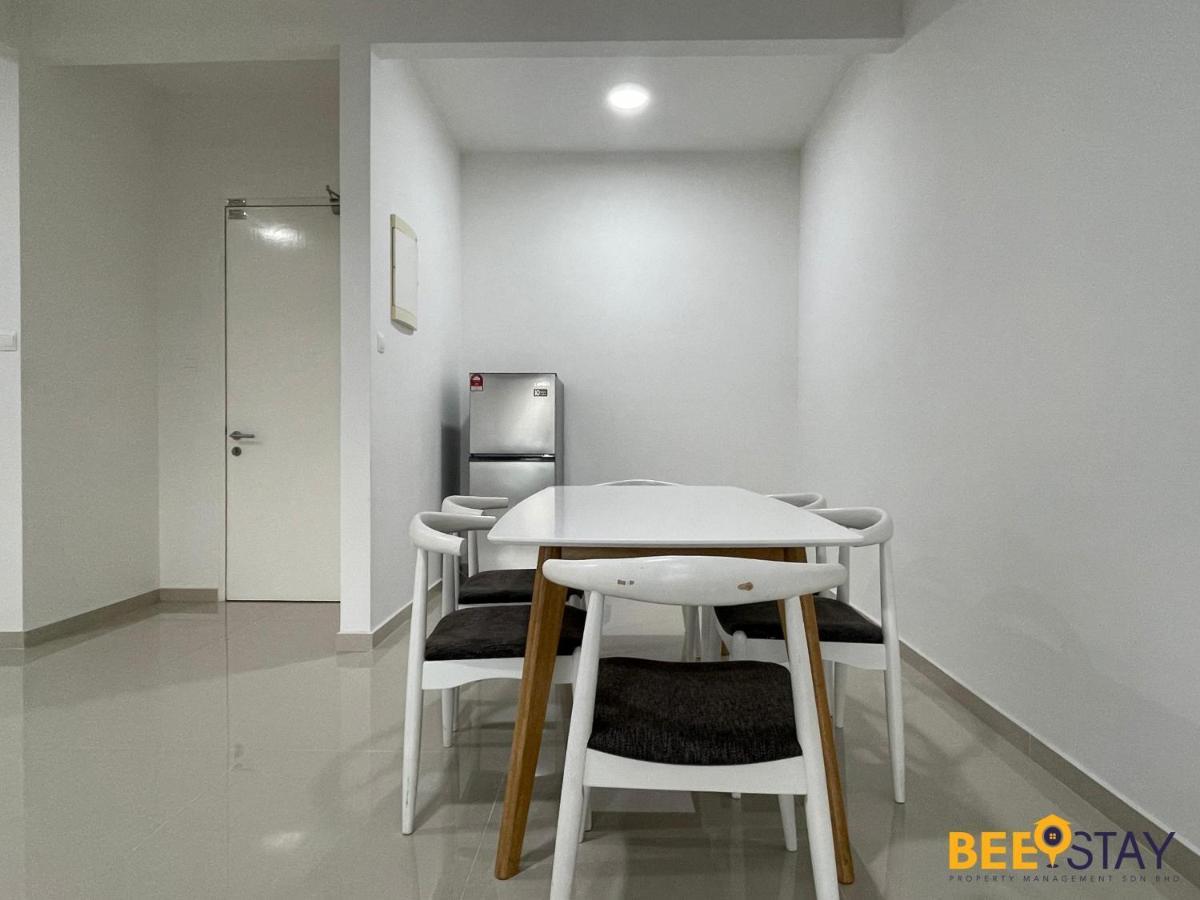 Sks Pavillion Residences By Beestay Management Johor Bahru Exterior photo